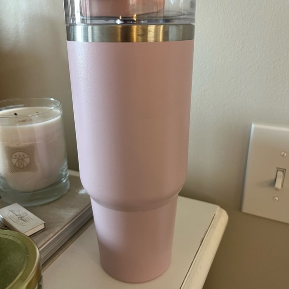 Pink Stanley - Picture 2 of 3